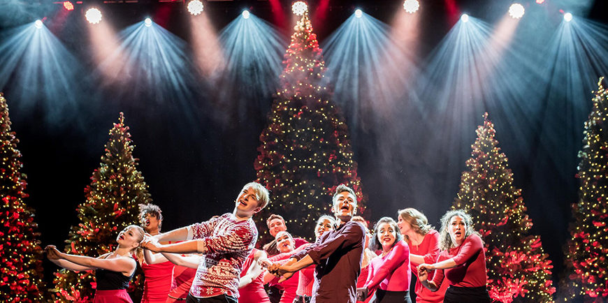 Die große Weihnachtsshow im First Stage Theater - Mediasystem GmbH